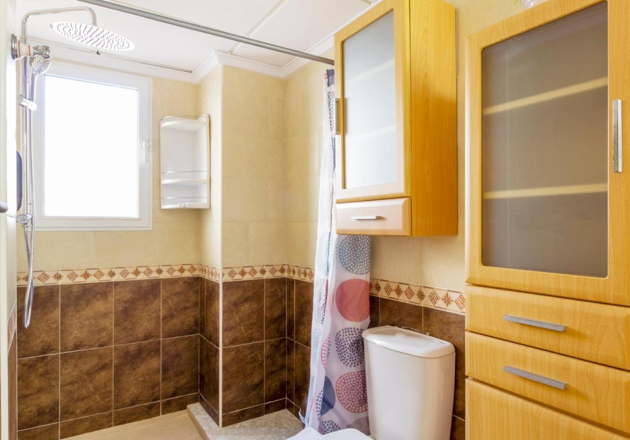 Apartamento Pink Maritimo Torrevieja Exterior photo